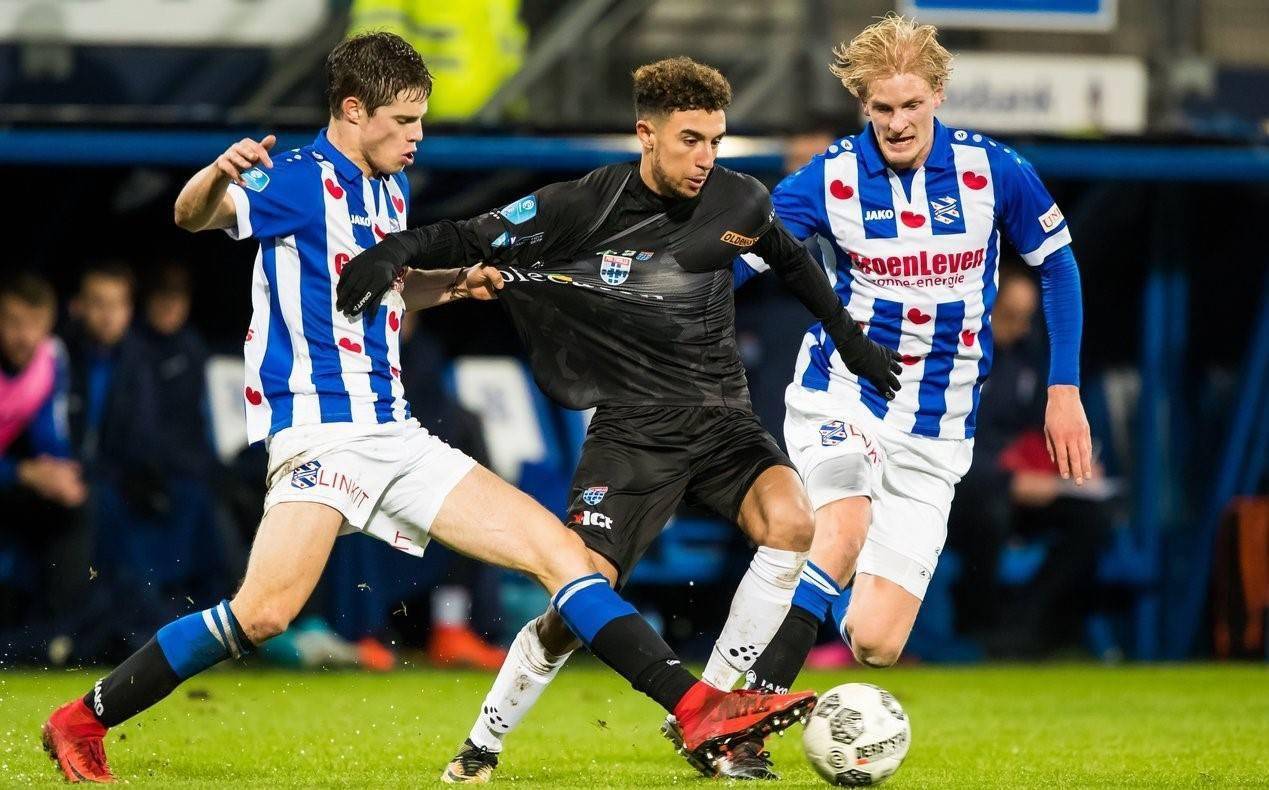 用球以其白 用球以其白