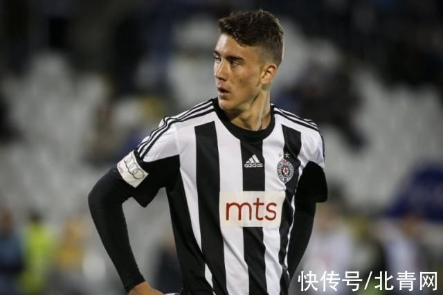 轻球迷群体 轻球迷群体